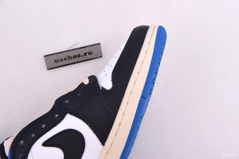 Jordan Scott Low Fragment Air DM7866-140 1 Travis 1023